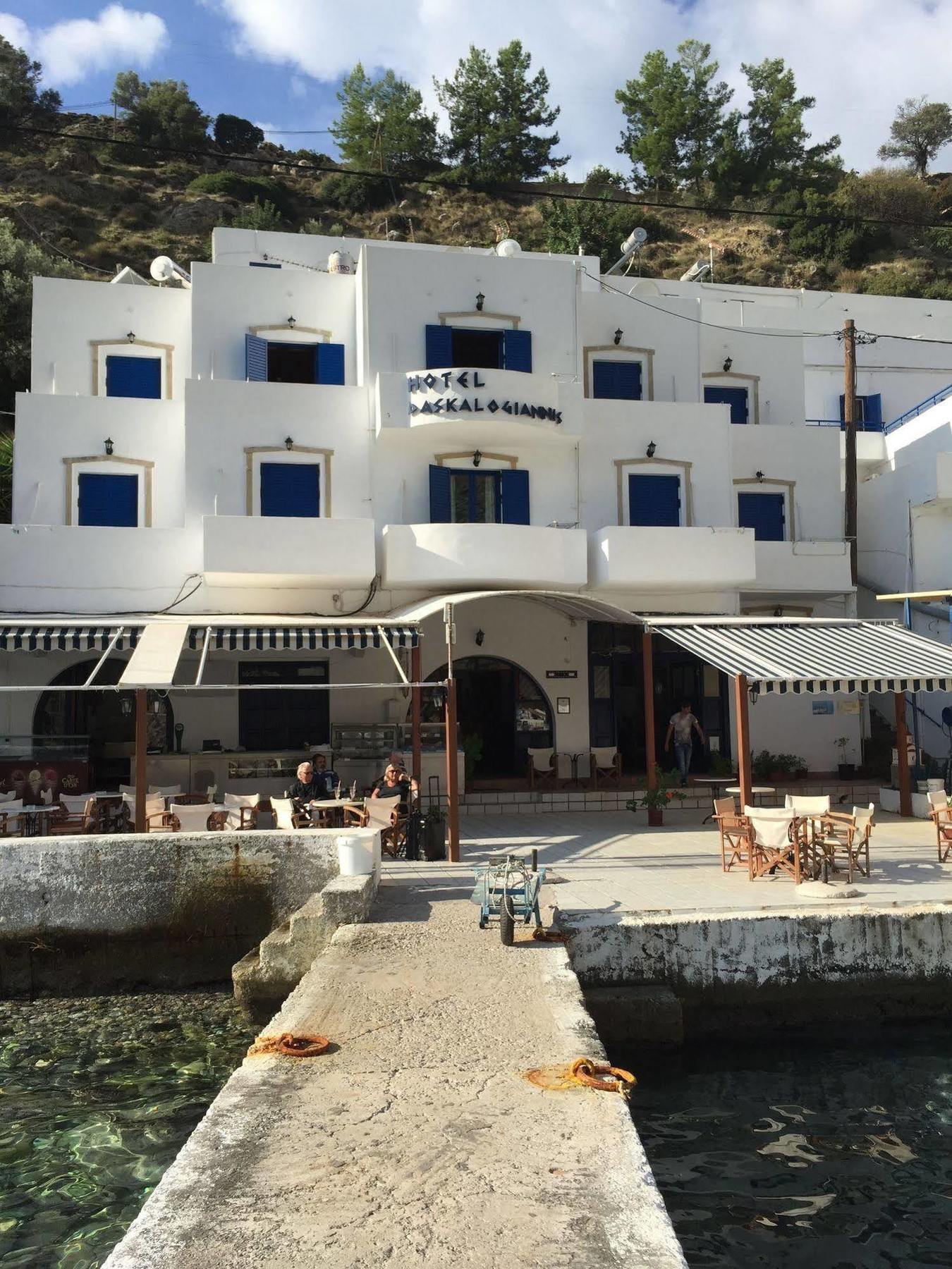 Daskalogiannis Hotel Lutró Exterior foto