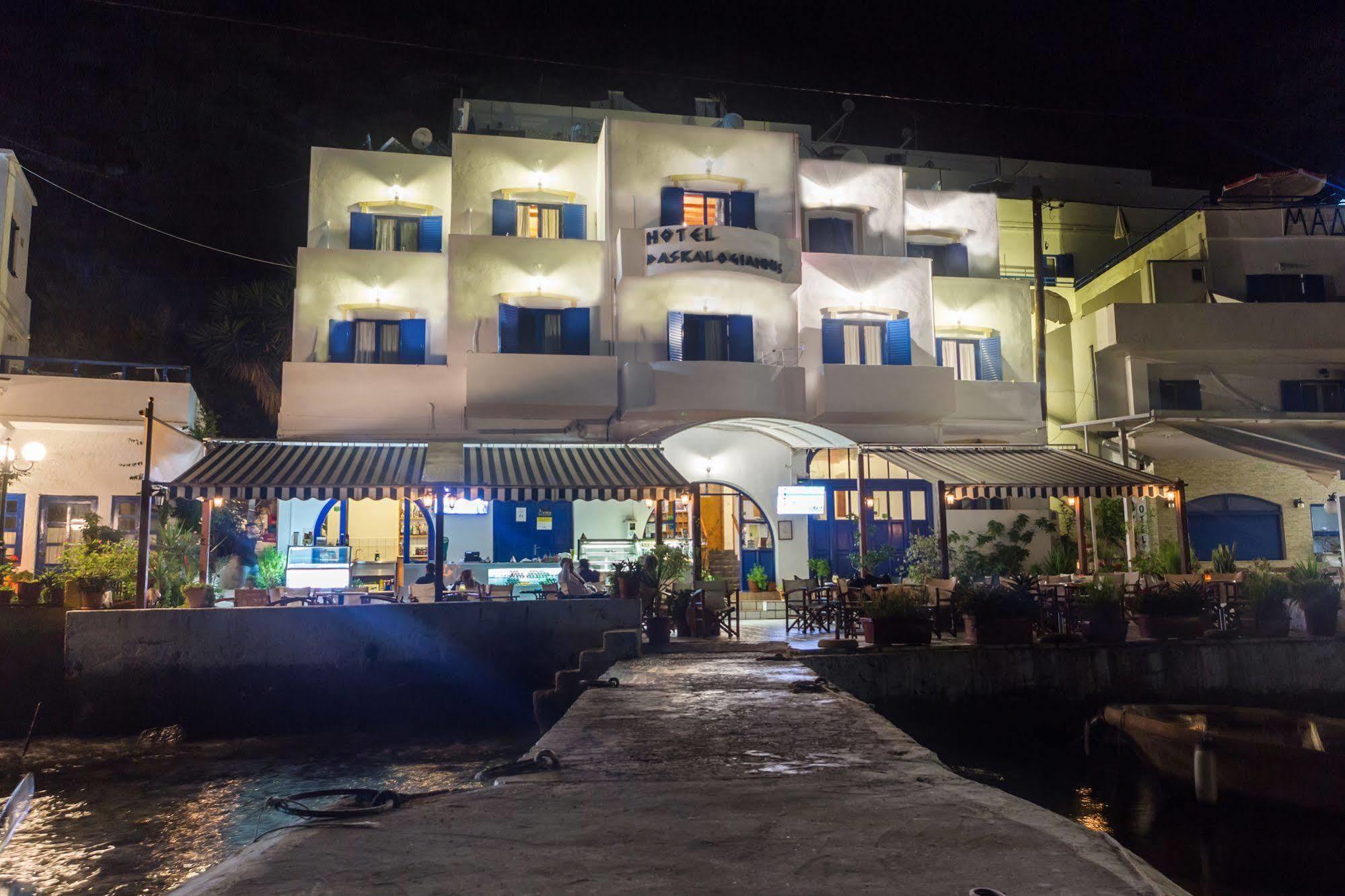 Daskalogiannis Hotel Lutró Exterior foto